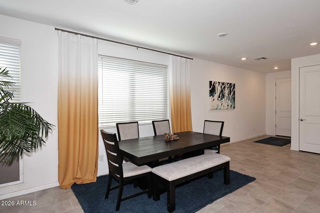 4050 W ROSS Avenue, Glendale, AZ 85308