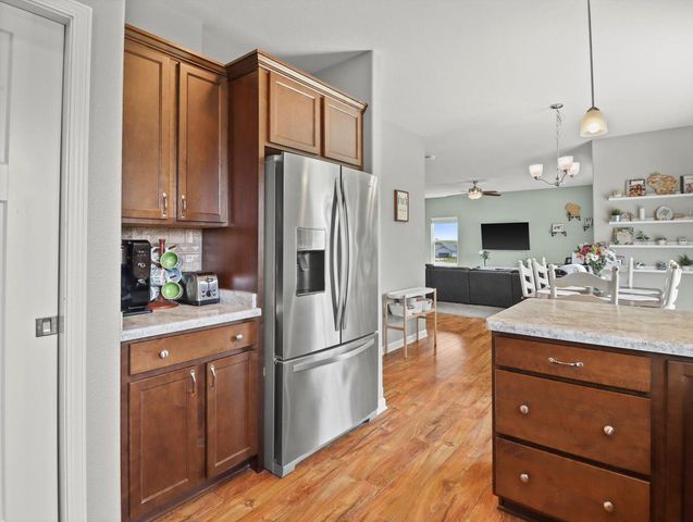 W1171 Meadowsweet PASS, Ixonia, WI 53036