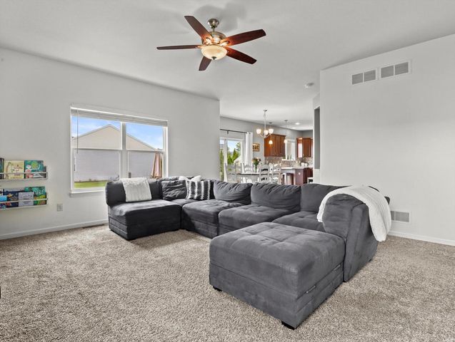 W1171 Meadowsweet PASS, Ixonia, WI 53036