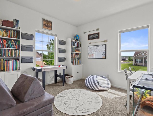 W1171 Meadowsweet PASS, Ixonia, WI 53036