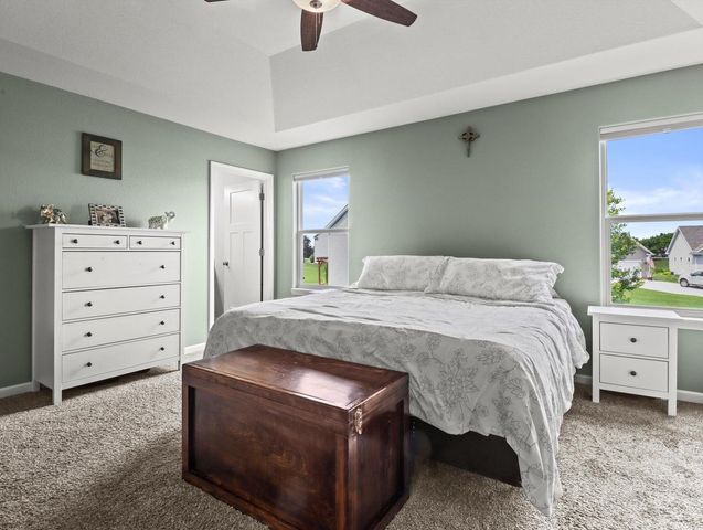 W1171 Meadowsweet PASS, Ixonia, WI 53036
