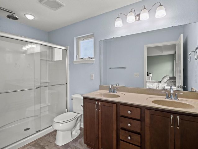 W1171 Meadowsweet PASS, Ixonia, WI 53036