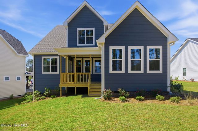 404 Redwater Trail, Aberdeen, NC 28315