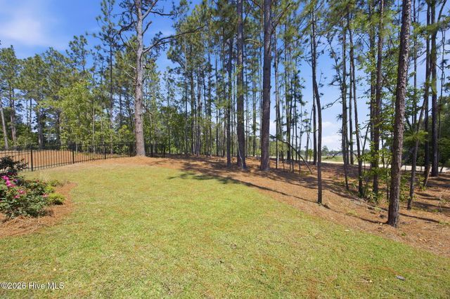 404 Redwater Trail, Aberdeen, NC 28315