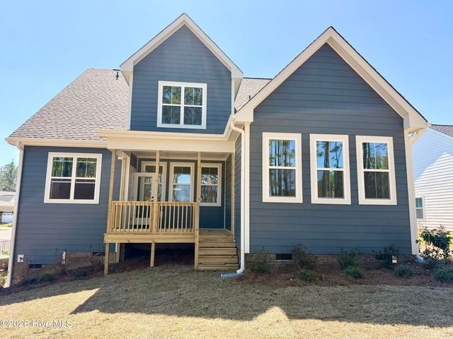 404 Redwater Trail, Aberdeen, NC 28315