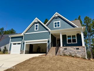 404 Redwater Trail, Aberdeen, NC 28315