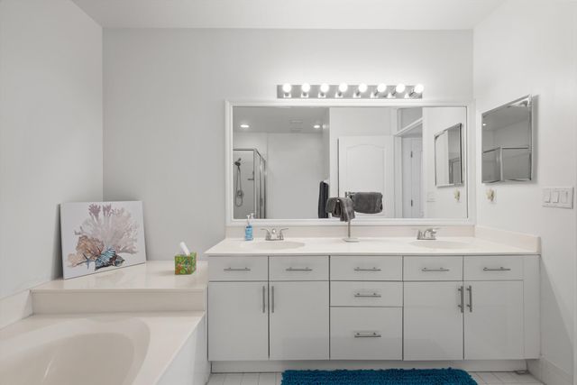 10303 N Andover Coach Lane, Wellington, FL 33449