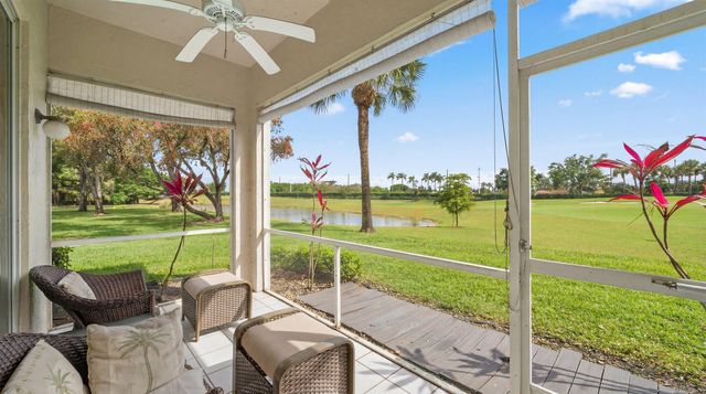 10303 N Andover Coach Lane, Wellington, FL 33449