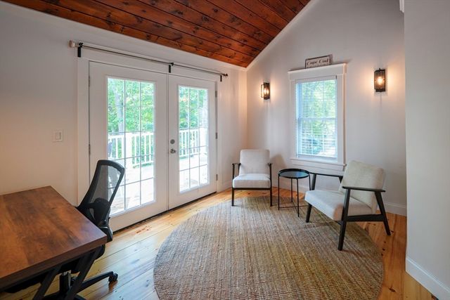 28 Seminole Dr, Yarmouth, MA 02675