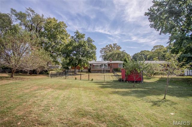 19 Baldus Drive, Fairview Heights, IL 62208