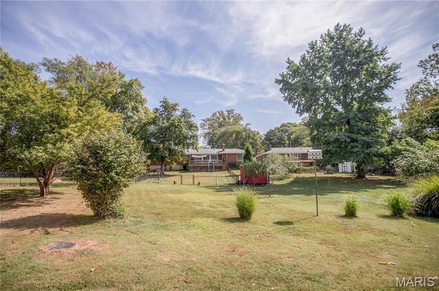 19 Baldus Drive, Fairview Heights, IL 62208