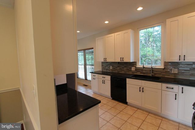 12360 CORNCRIB CT, Bristow, VA 20136