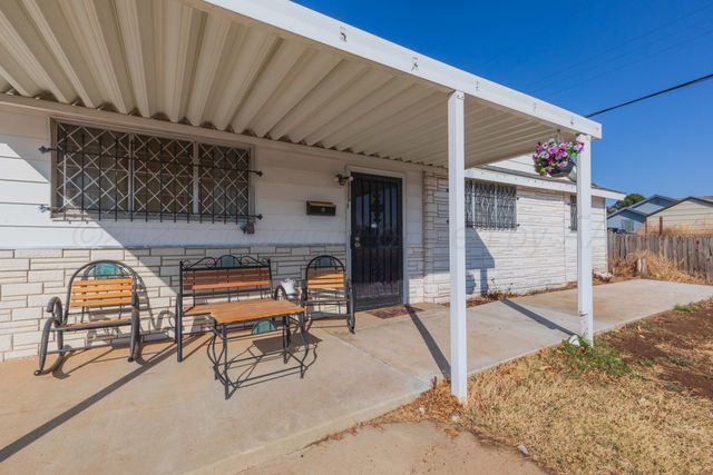 905 N TRAVIS Street, Amarillo, TX 79107