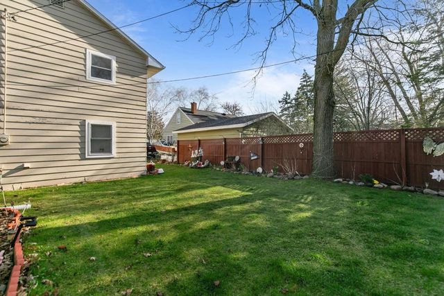 556 DRURY PLACE, Fond Du Lac, WI 54935