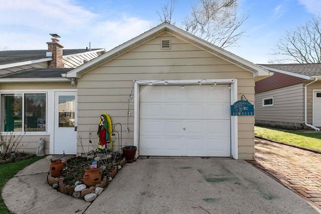 556 DRURY PLACE, Fond Du Lac, WI 54935