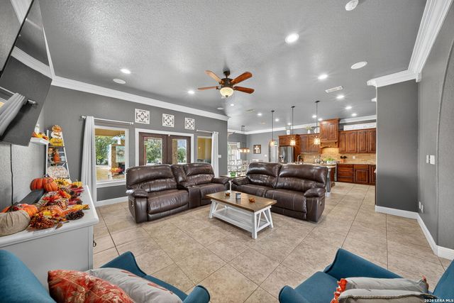 4691 Fm 1339, Kingsbury, TX 78638