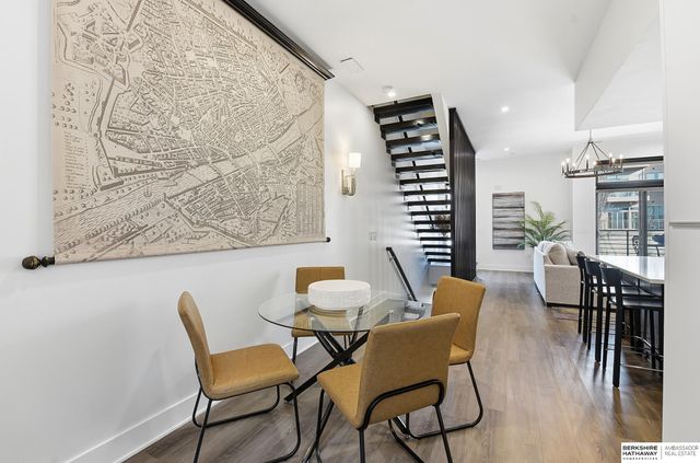 2208 S 64th Avenue, Omaha, NE 68106