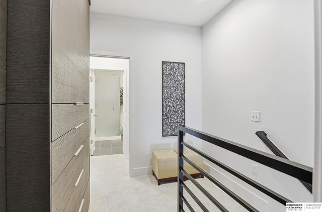 2208 S 64th Avenue, Omaha, NE 68106