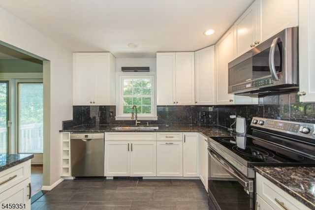 20 Byron Pl, Sparta Twp., NJ 07871
