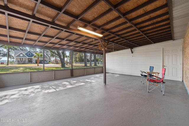 3587 Windy Point Road SW, Supply, NC 28462