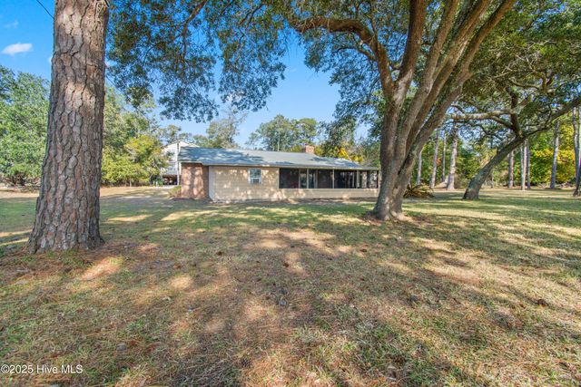 3587 Windy Point Road SW, Supply, NC 28462