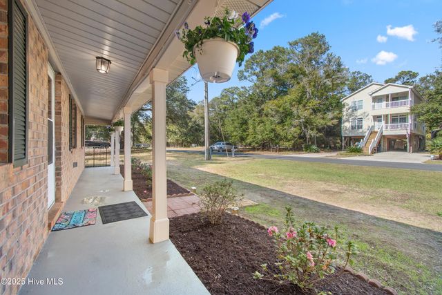 3587 Windy Point Road SW, Supply, NC 28462