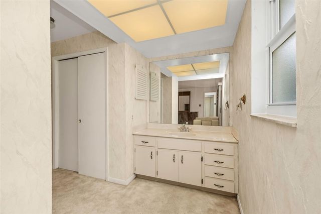 160 ANNAPOLIS LANE, Rotonda West, FL 33947