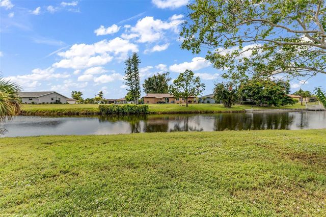 160 ANNAPOLIS LANE, Rotonda West, FL 33947