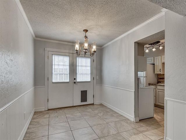 11437 N May Avenue, Oklahoma City, OK 73120