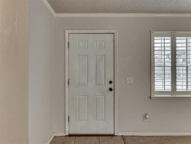 11437 N May Avenue, Oklahoma City, OK 73120