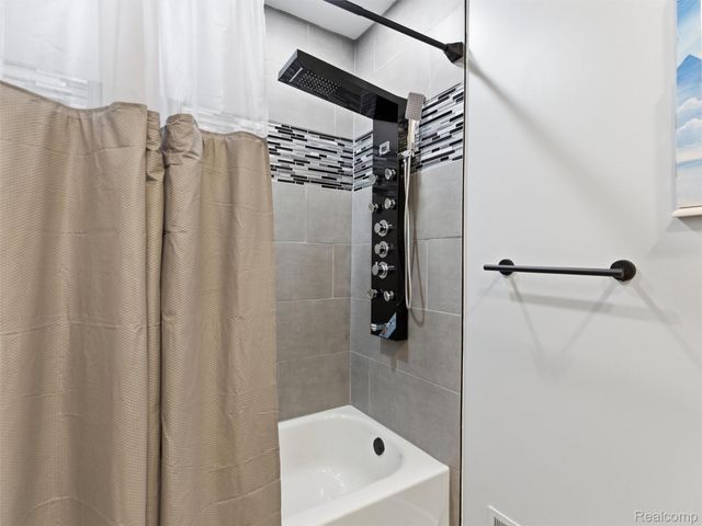 21830 Bordman Road, Armada Township, MI 48005