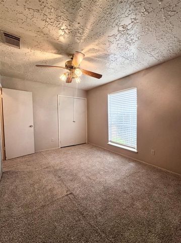 5039 Raven Ridge Drive, Houston, TX 77053