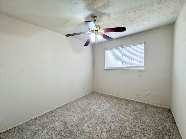 5039 Raven Ridge Drive, Houston, TX 77053