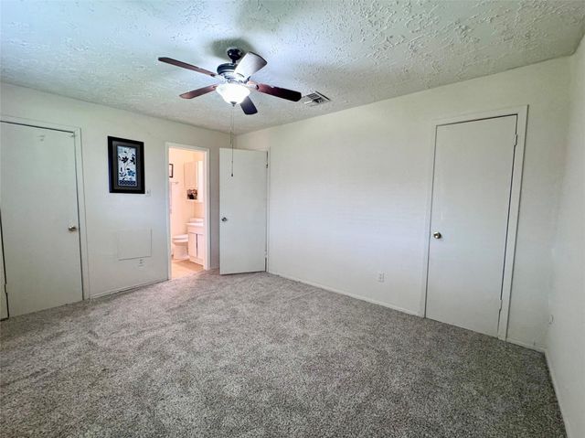 5039 Raven Ridge Drive, Houston, TX 77053