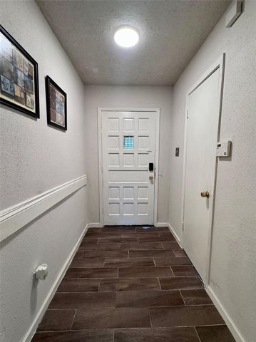 5039 Raven Ridge Drive, Houston, TX 77053