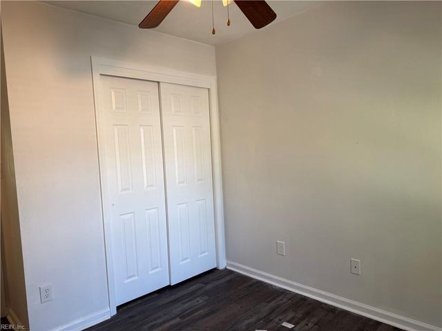 1804 Mizzen LN, Virginia Beach, VA 23454