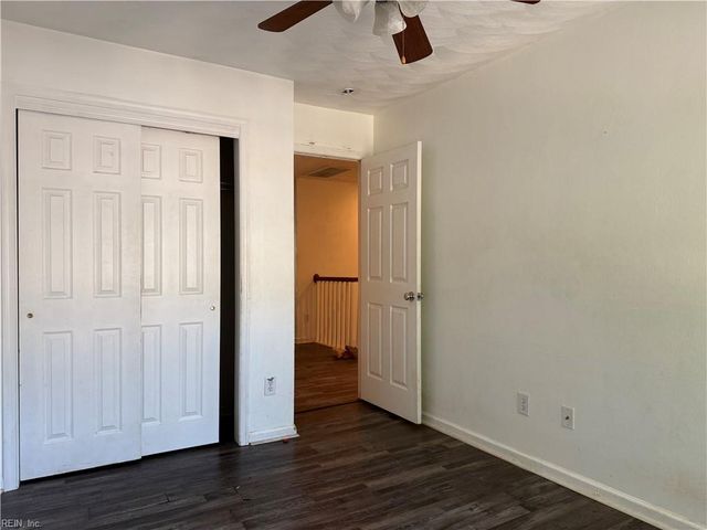 1804 Mizzen LN, Virginia Beach, VA 23454