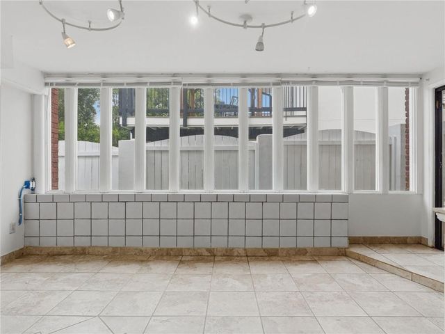 1072 Monroe Drive, Atlanta, GA 30306