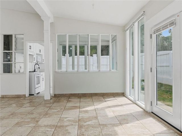 1072 Monroe Drive, Atlanta, GA 30306