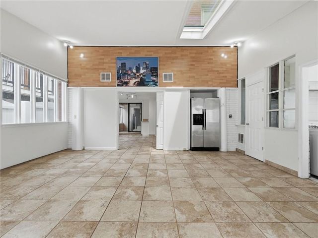 1072 Monroe Drive, Atlanta, GA 30306
