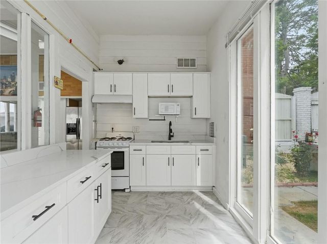 1072 Monroe Drive, Atlanta, GA 30306