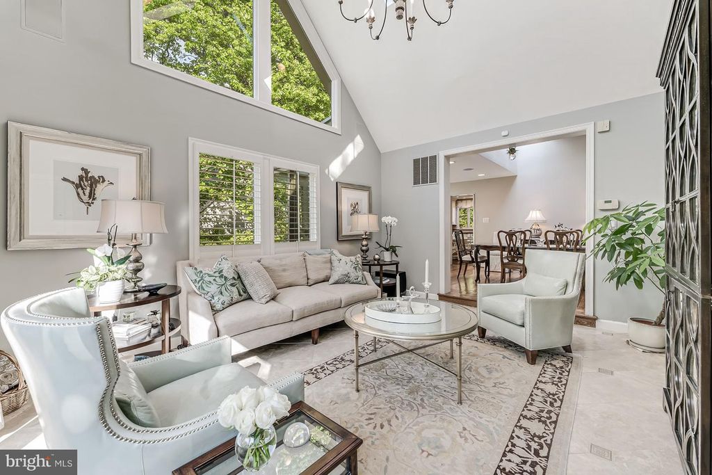 Image 1 of property listing at 4015 LAIRD PL, Chevy Chase, MD 20815