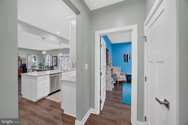 1220 BECK MILL RD, Hanover, PA 17331