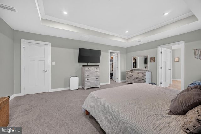 1220 BECK MILL RD, Hanover, PA 17331