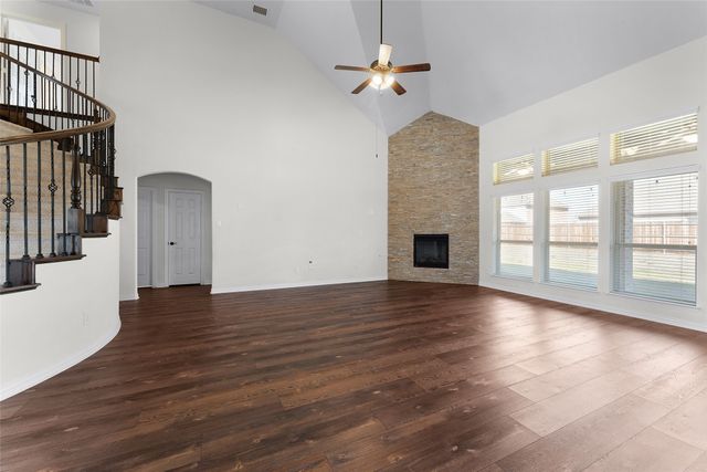 1209 Rogers Parkway, Forney, TX 75126