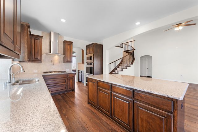 1209 Rogers Parkway, Forney, TX 75126
