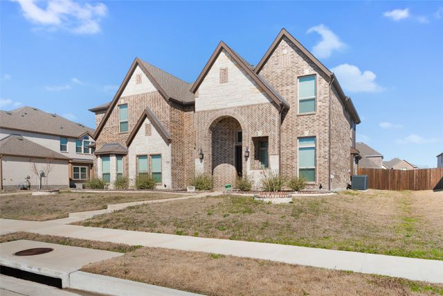 1209 Rogers Parkway, Forney, TX 75126