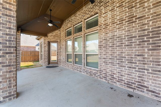 1209 Rogers Parkway, Forney, TX 75126