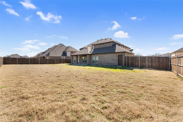 1209 Rogers Parkway, Forney, TX 75126