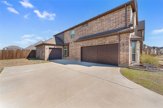 1209 Rogers Parkway, Forney, TX 75126